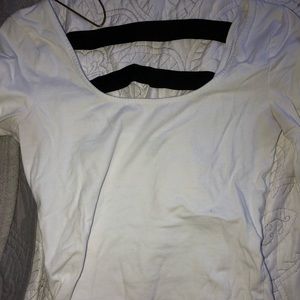 Long sleeve crop top